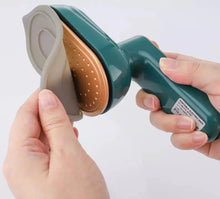 Carregar imagem no visualizador da galeria, Mini Ferro de Passar Roupa Portátil ccj 48 Direct Ofertas
